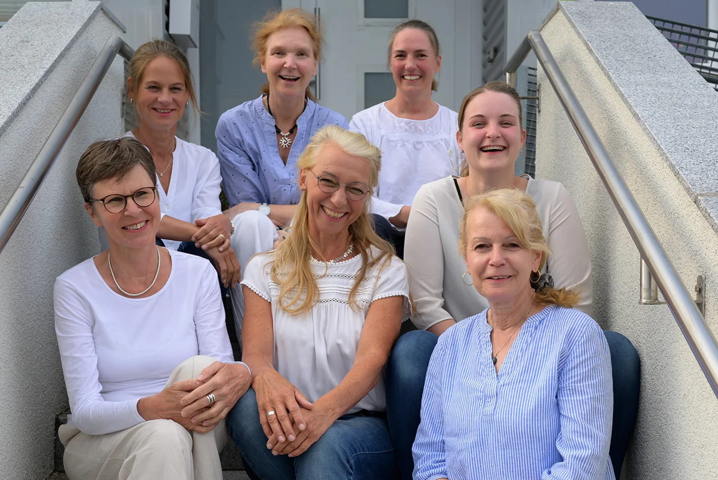 Das Team der Physiotherapiepraxis von früh an